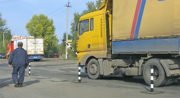 грузовик